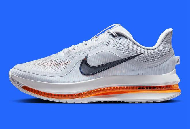Nike跑鞋把能给的都给足了千亿·国际网站配置诱人！这双(图6)