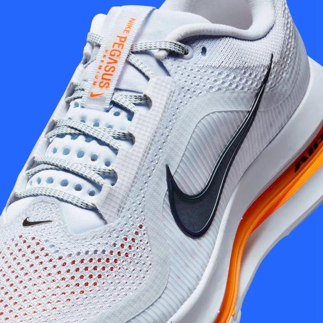 Nike跑鞋把能给的都给足了千亿·国际网站配置诱人！这双