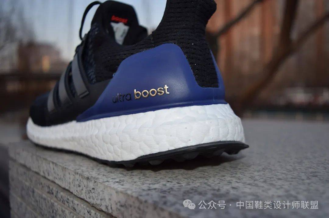 市场的质量与科技竞争千亿·国际网站跑鞋(图2)